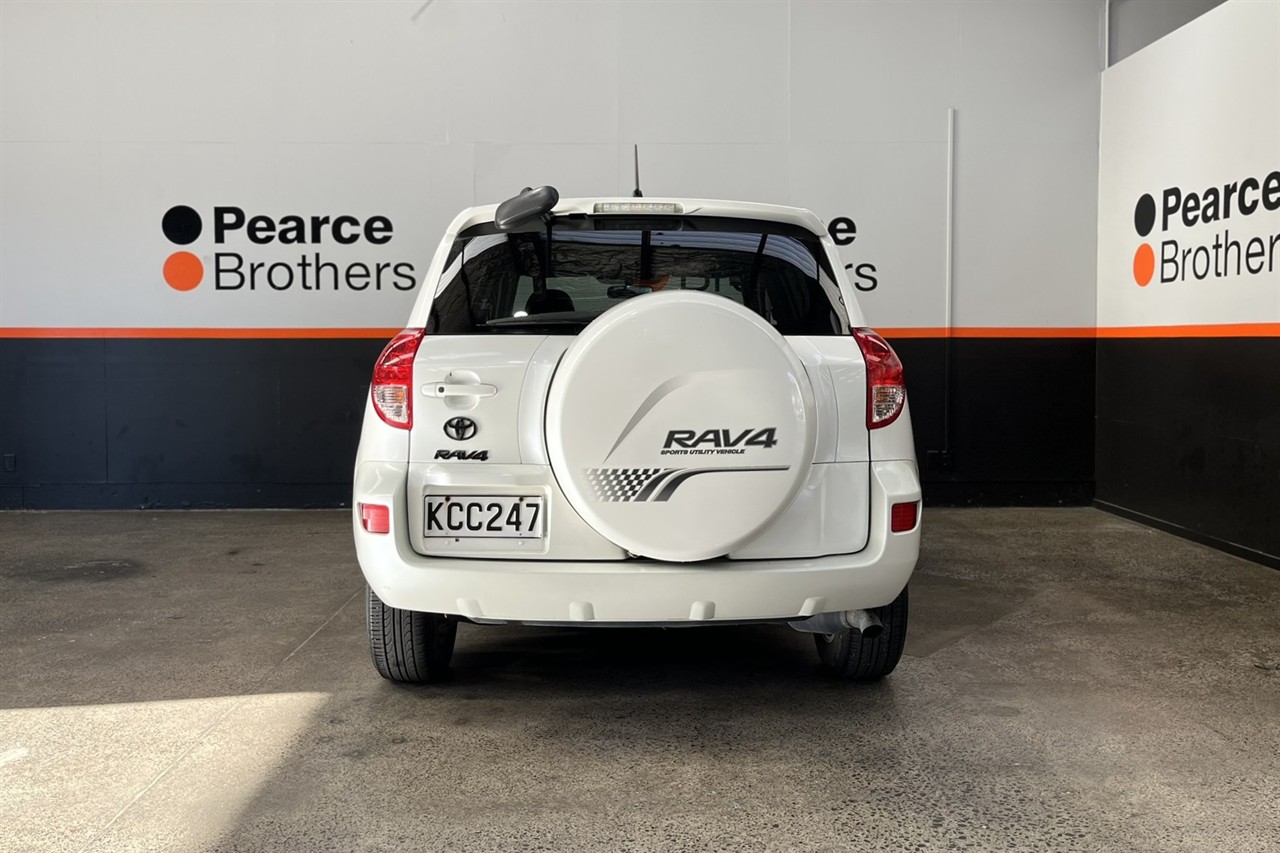 2005 Toyota RAV4