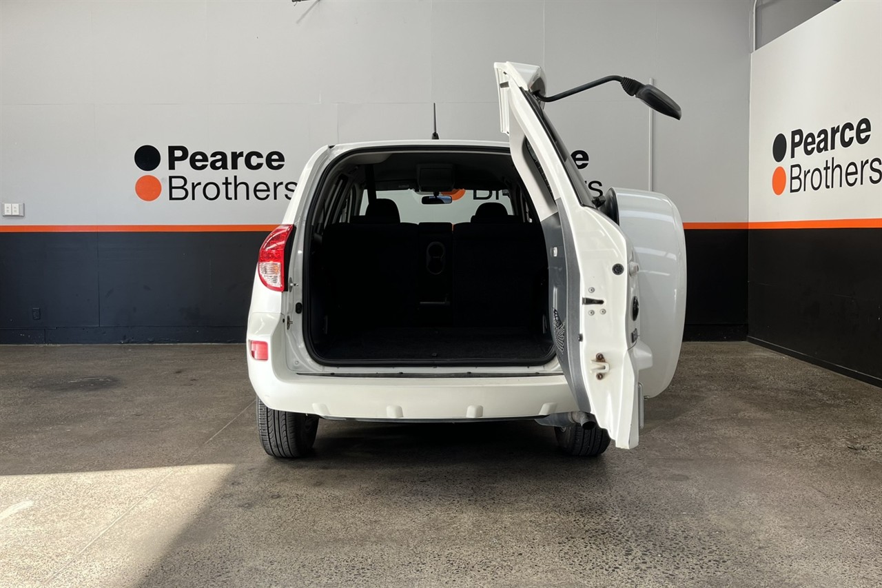 2005 Toyota RAV4