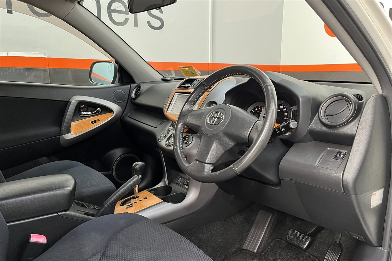 2005 Toyota RAV4