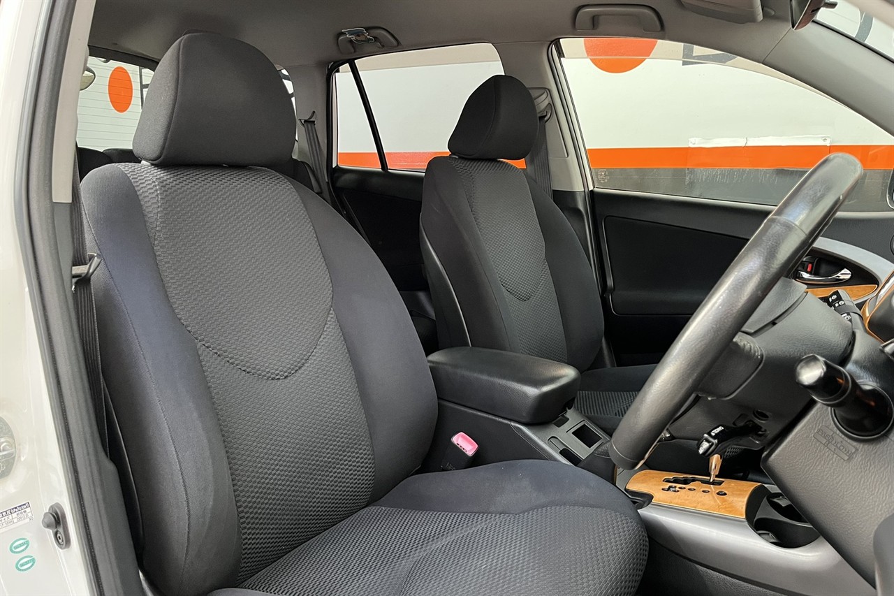 2005 Toyota RAV4