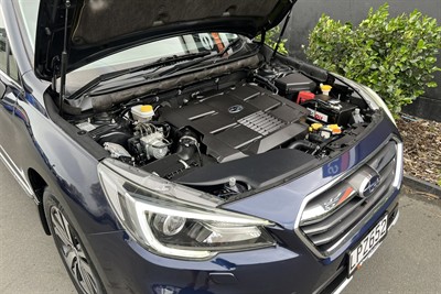 2018 Subaru OUTBACK - Thumbnail