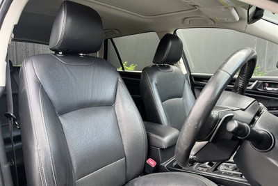 2018 Subaru OUTBACK - Thumbnail