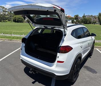 2020 Hyundai TUCSON - Thumbnail