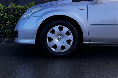 2006 Nissan Presage - Thumbnail