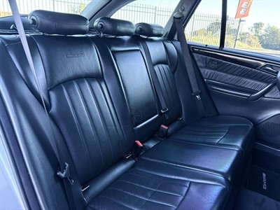 2001 Mercedes-Benz C 32 - Thumbnail