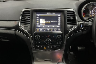 2018 Jeep Grand Cherokee - Thumbnail