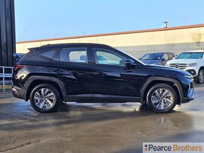2022 Hyundai TUCSON - Thumbnail