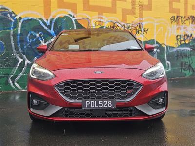 2022 Ford Focus - Thumbnail