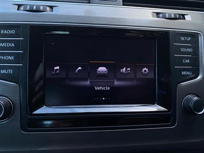 2013 Volkswagen Golf - Thumbnail