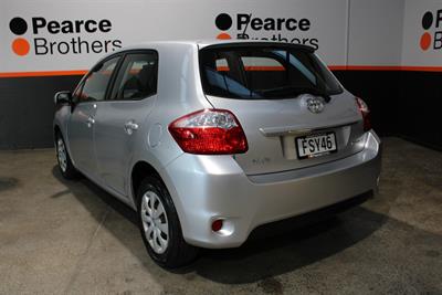 2011 Toyota Corolla - Thumbnail