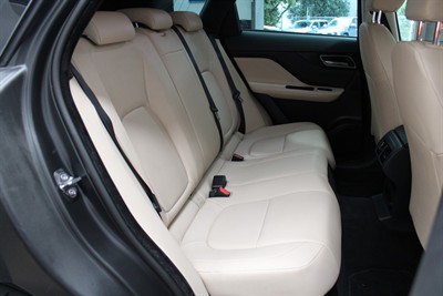 2019 Jaguar F-Pace - Thumbnail