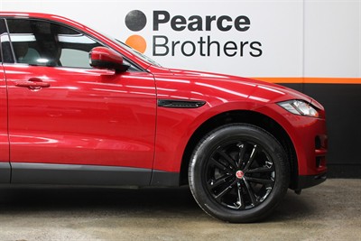 2019 Jaguar F-Pace - Thumbnail