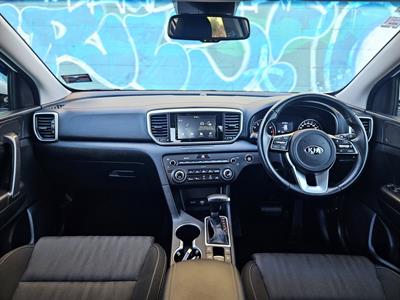 2021 Kia SPORTAGE - Thumbnail