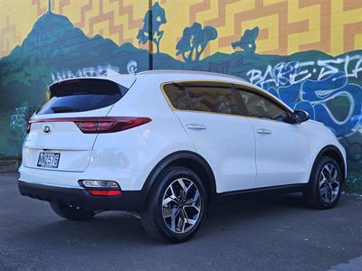 2021 Kia SPORTAGE - Thumbnail