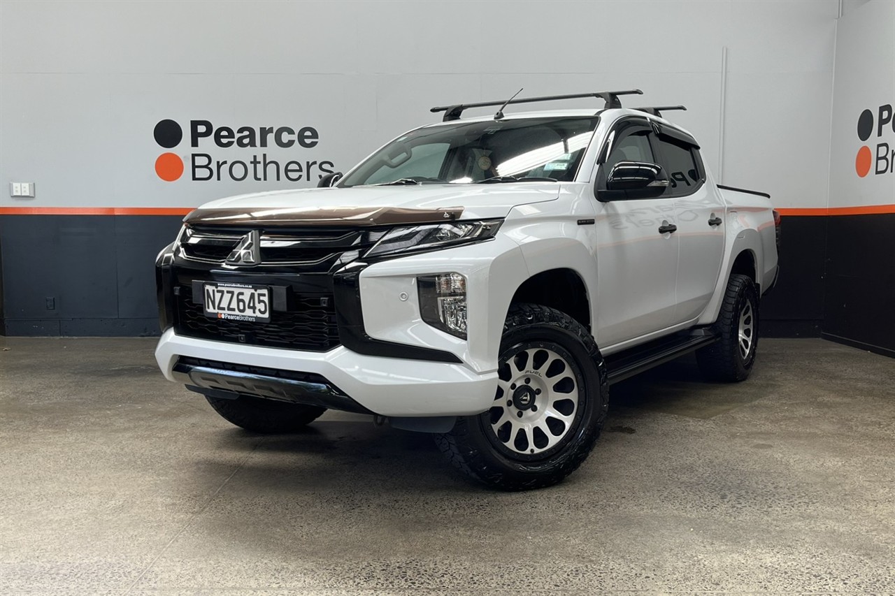 2022 Mitsubishi Triton