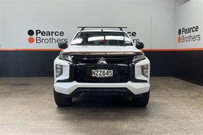 2022 Mitsubishi Triton - Thumbnail