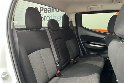 2022 Mitsubishi Triton - Thumbnail