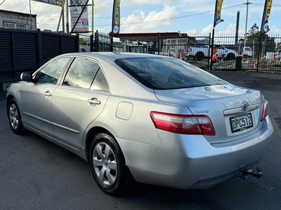 2006 Toyota Camry - Thumbnail