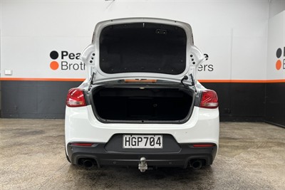 2014 Holden Commodore - Thumbnail