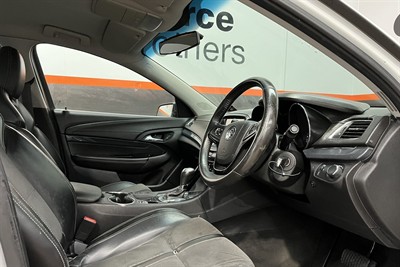 2014 Holden Commodore - Thumbnail