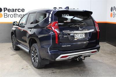 2021 Mitsubishi Pajero Sport - Thumbnail