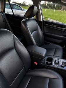 2019 Subaru Outback - Thumbnail