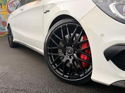 2014 Mercedes-Benz CLA 45 - Thumbnail