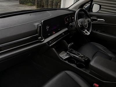2022 Kia SPORTAGE - Thumbnail