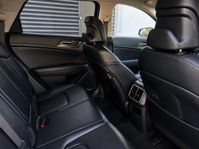 2022 Kia SPORTAGE - Thumbnail
