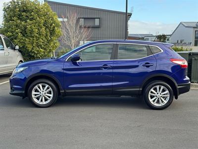 2016 Nissan QASHQAI - Thumbnail
