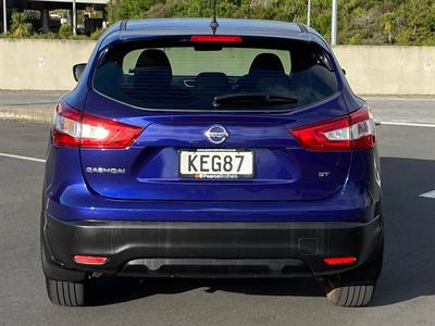 2016 Nissan QASHQAI - Thumbnail