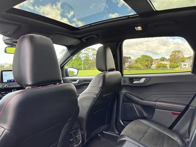 2023 Ford Escape - Thumbnail