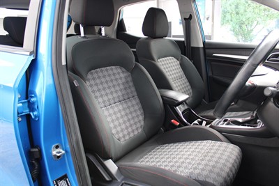 2022 MG Zs - Thumbnail
