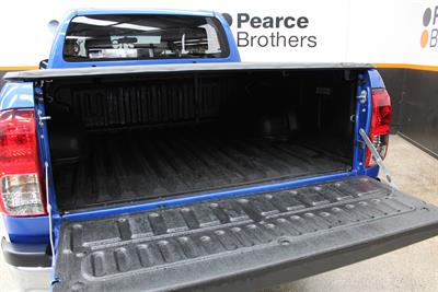 2017 Toyota Hilux - Thumbnail