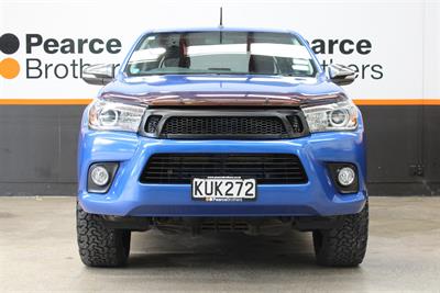 2017 Toyota Hilux - Thumbnail