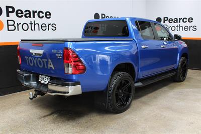 2017 Toyota Hilux - Thumbnail