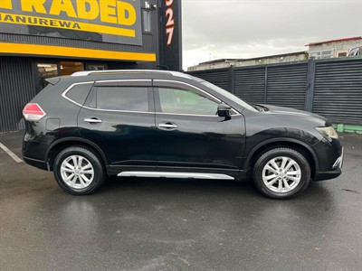 2014 Nissan X-Trail - Thumbnail