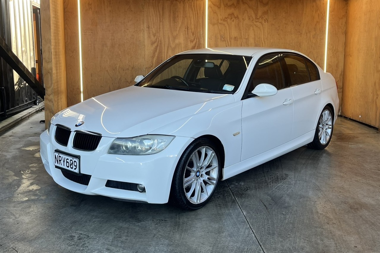 2006 BMW 320I