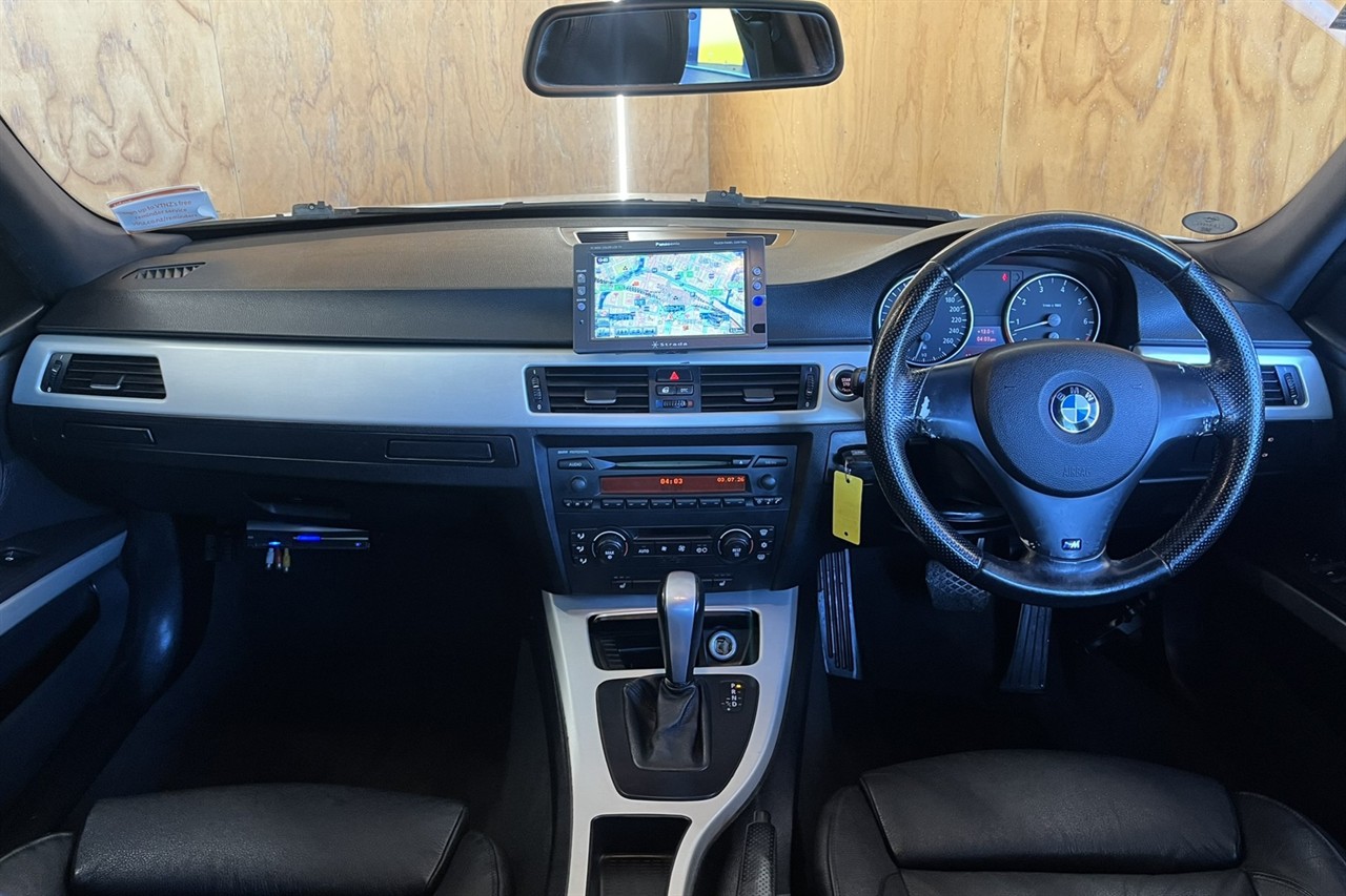 2006 BMW 320I