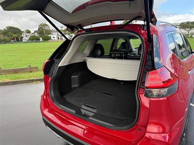 2019 Nissan X-Trail - Thumbnail