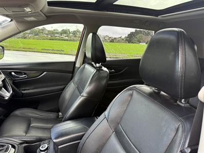 2019 Nissan X-Trail - Thumbnail