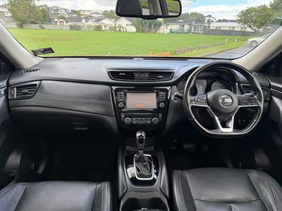2019 Nissan X-Trail - Thumbnail