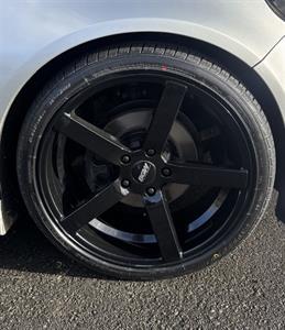 2015 Holden Commodore - Thumbnail