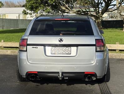 2015 Holden Commodore - Thumbnail