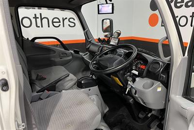 2015 Toyota Toyoace - Thumbnail