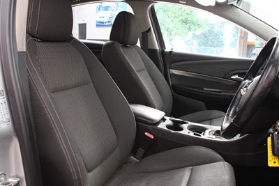 2015 Holden Commodore - Thumbnail