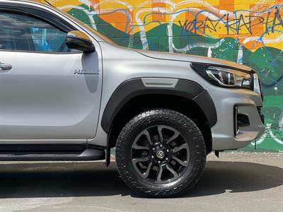 2020 Toyota Hilux - Thumbnail