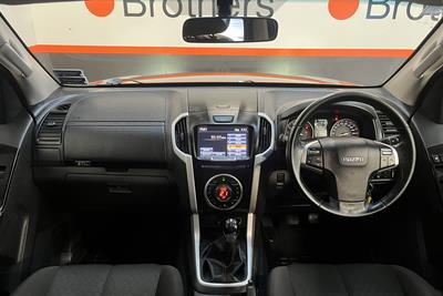 2019 Isuzu D-Max - Thumbnail