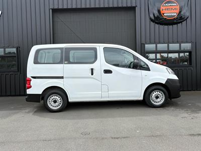2021 Nissan NV200 - Thumbnail