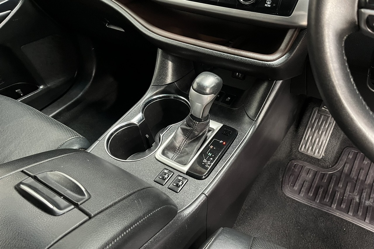 2017 Toyota HIGHLANDER
